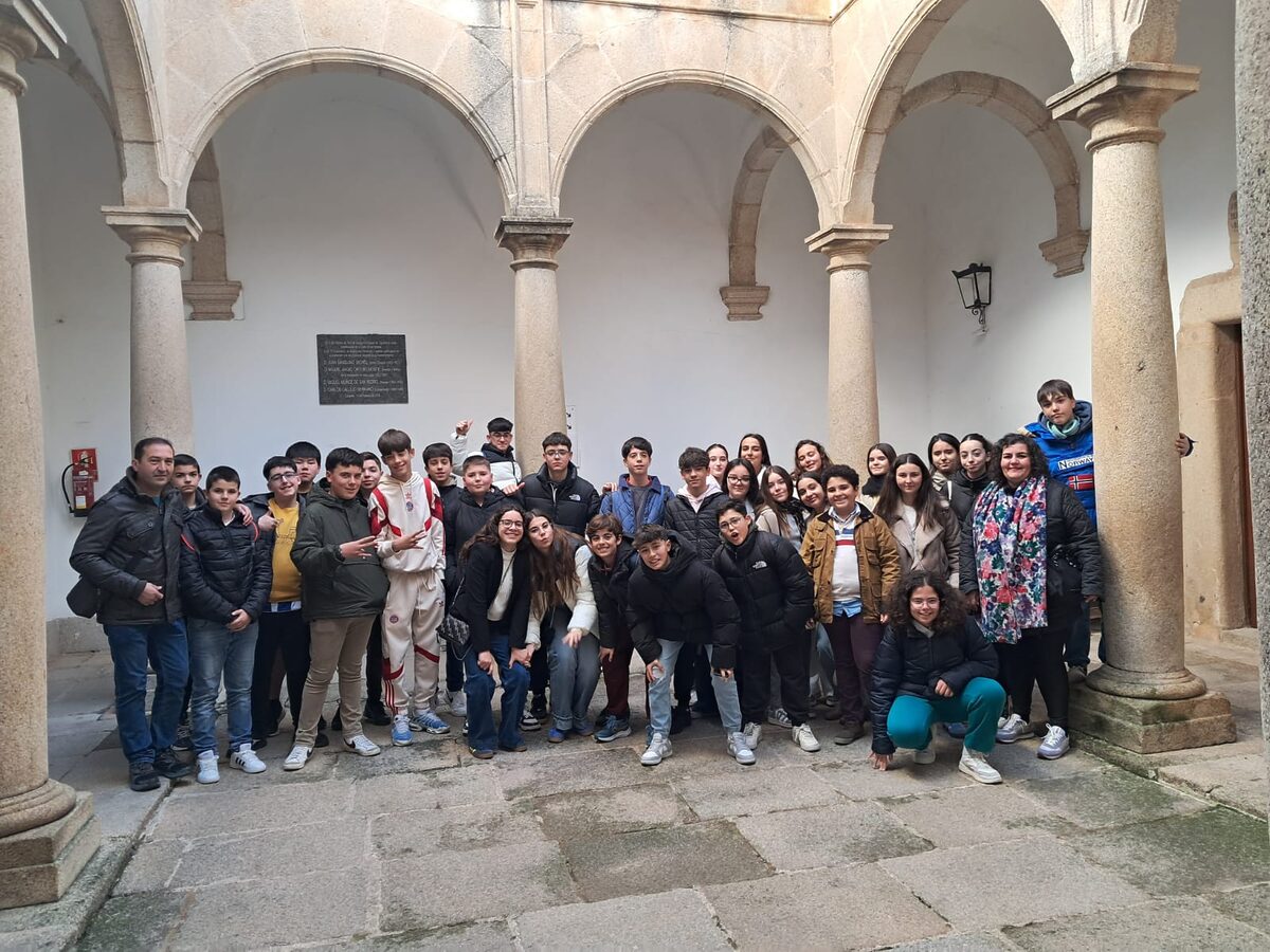 Viaje a Cáceres. Religión Católica 24/25